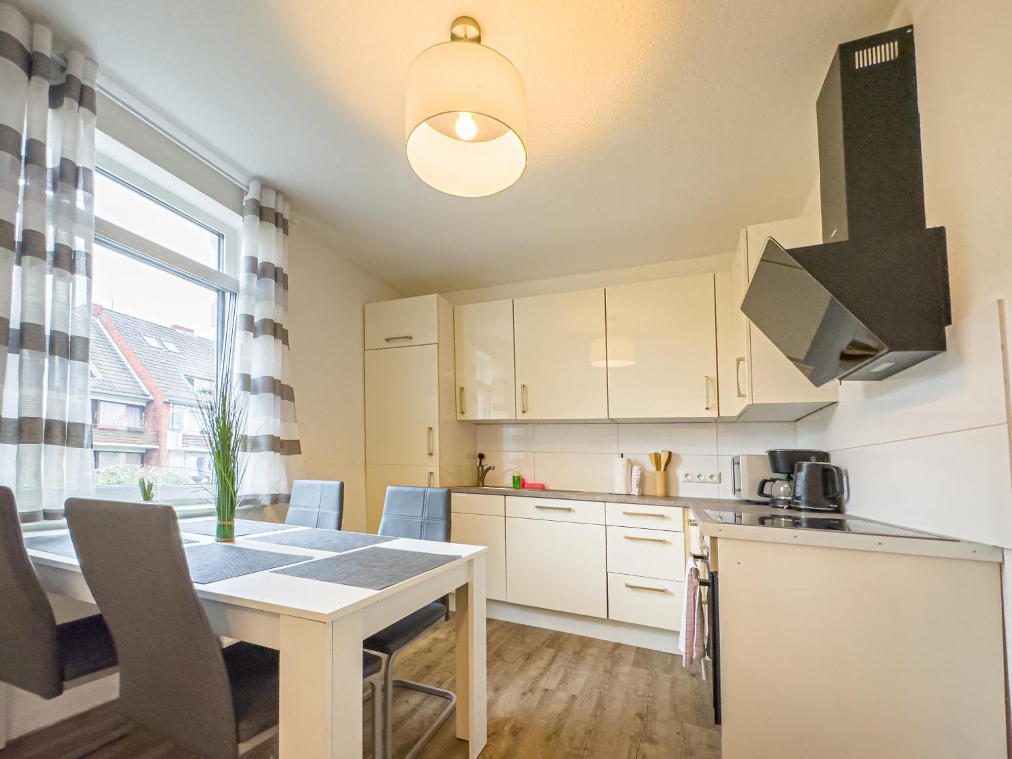 Immostay M#2 - Ferienwohnung, Wifi & 4k Tv, Waterfront Apartment BRE